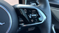 Jaguar F-Pace 2.0 D200 R-Dynamic SE Black 5dr Auto AWD Diesel Estate